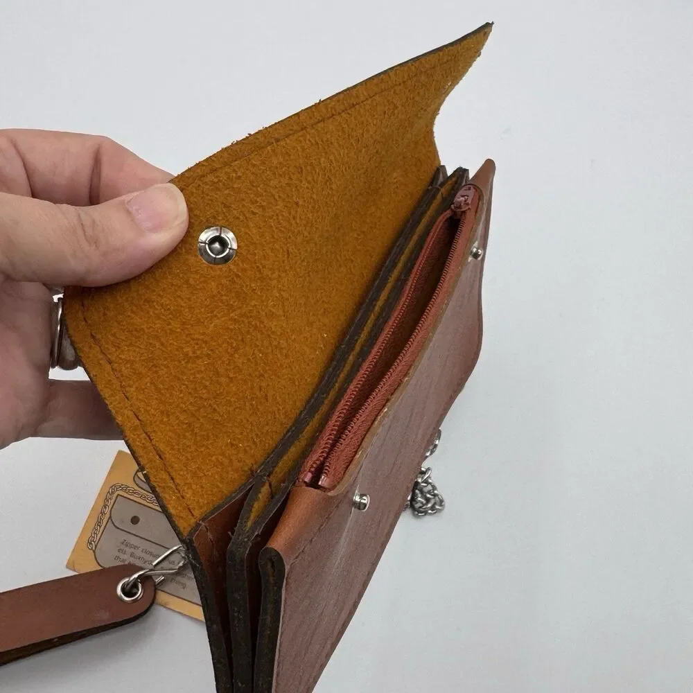 Buxton vintage brown